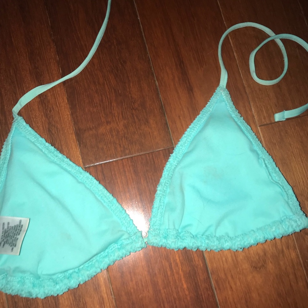 String Bikini - Picture 4 of 4